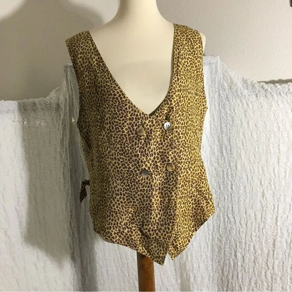 APE VTG 100% Silk Animal Print Vest Size M
